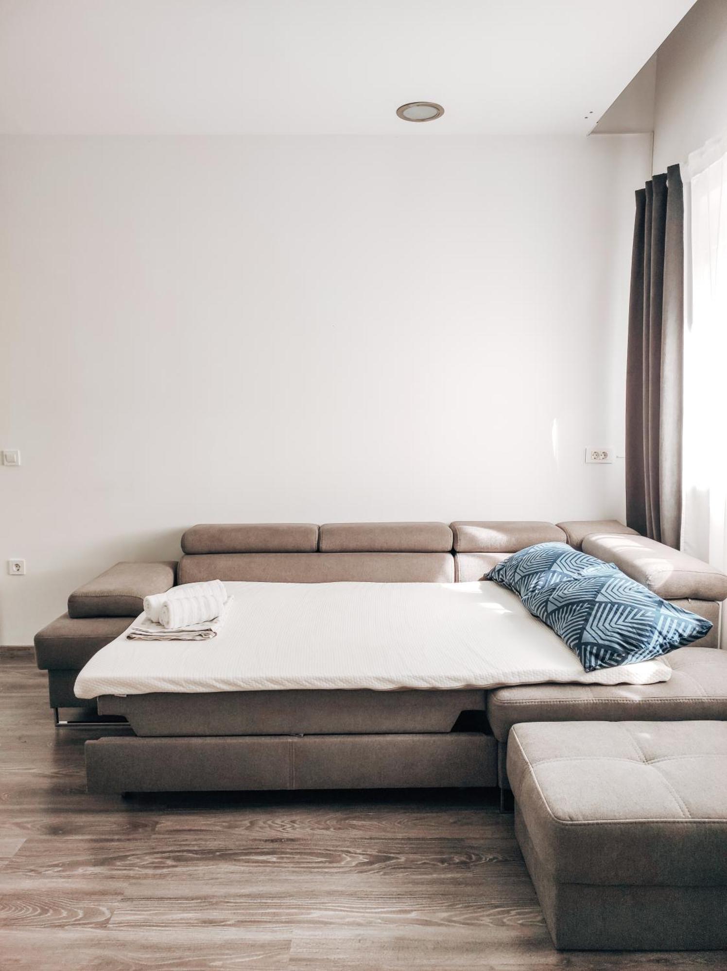 Apartment Kino 류블랴나 외부 사진